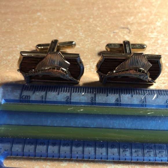 Hickok Sailfish Cuff Links - Picture 11 of 13